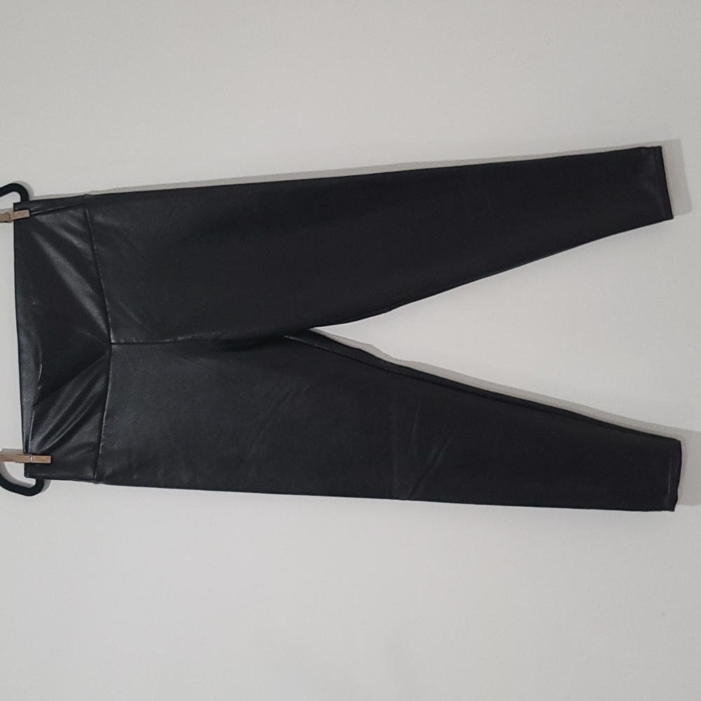 Faux leather leggings